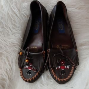 Moccasins- Valley Lane - 8.5- Excellent Condition